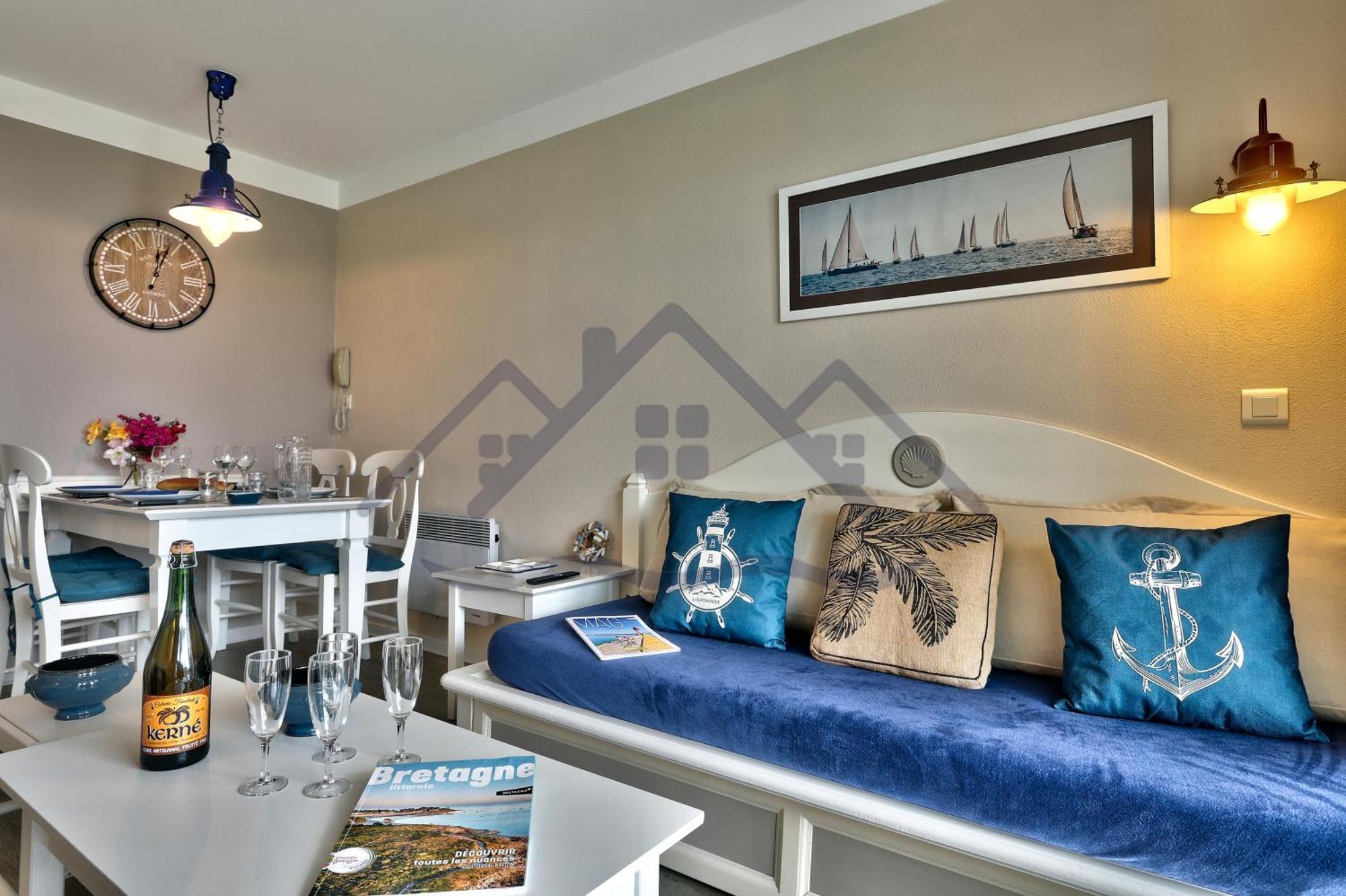 Localise - A18 - Avec Balcon - Petite Vue A Travers Le Palmier - Piscine De Avril A Septembre - Wifi Inclus - Animaux Admis - Draps Inclus - Parking Inclus