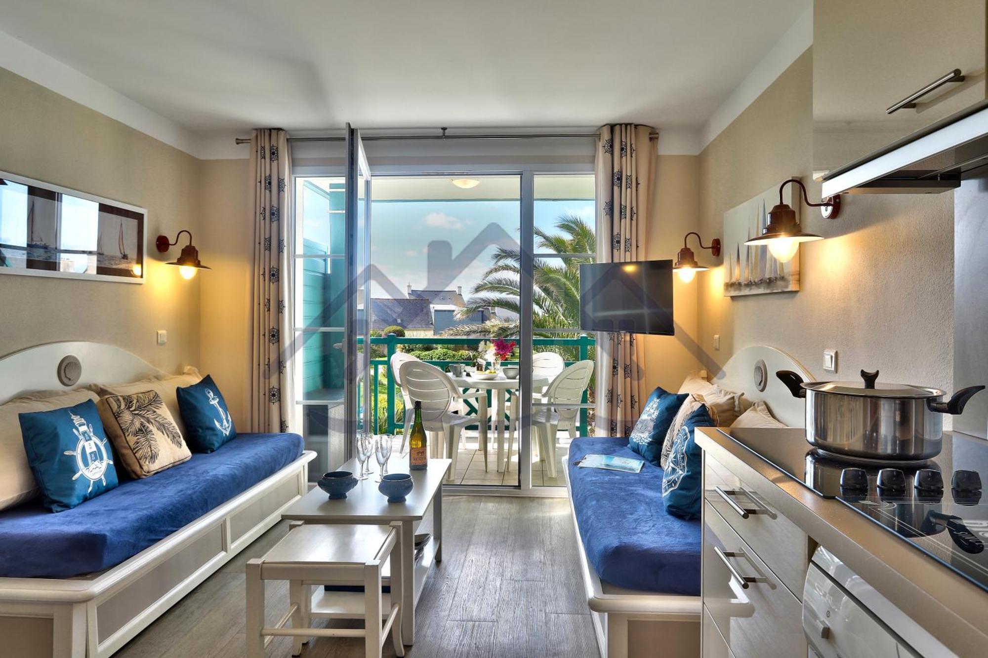 Localise - A18 - Avec Balcon - Petite Vue A Travers Le Palmier - Piscine De Avril A Septembre - Wifi Inclus - Animaux Admis - Draps Inclus - Parking Inclus Apartment