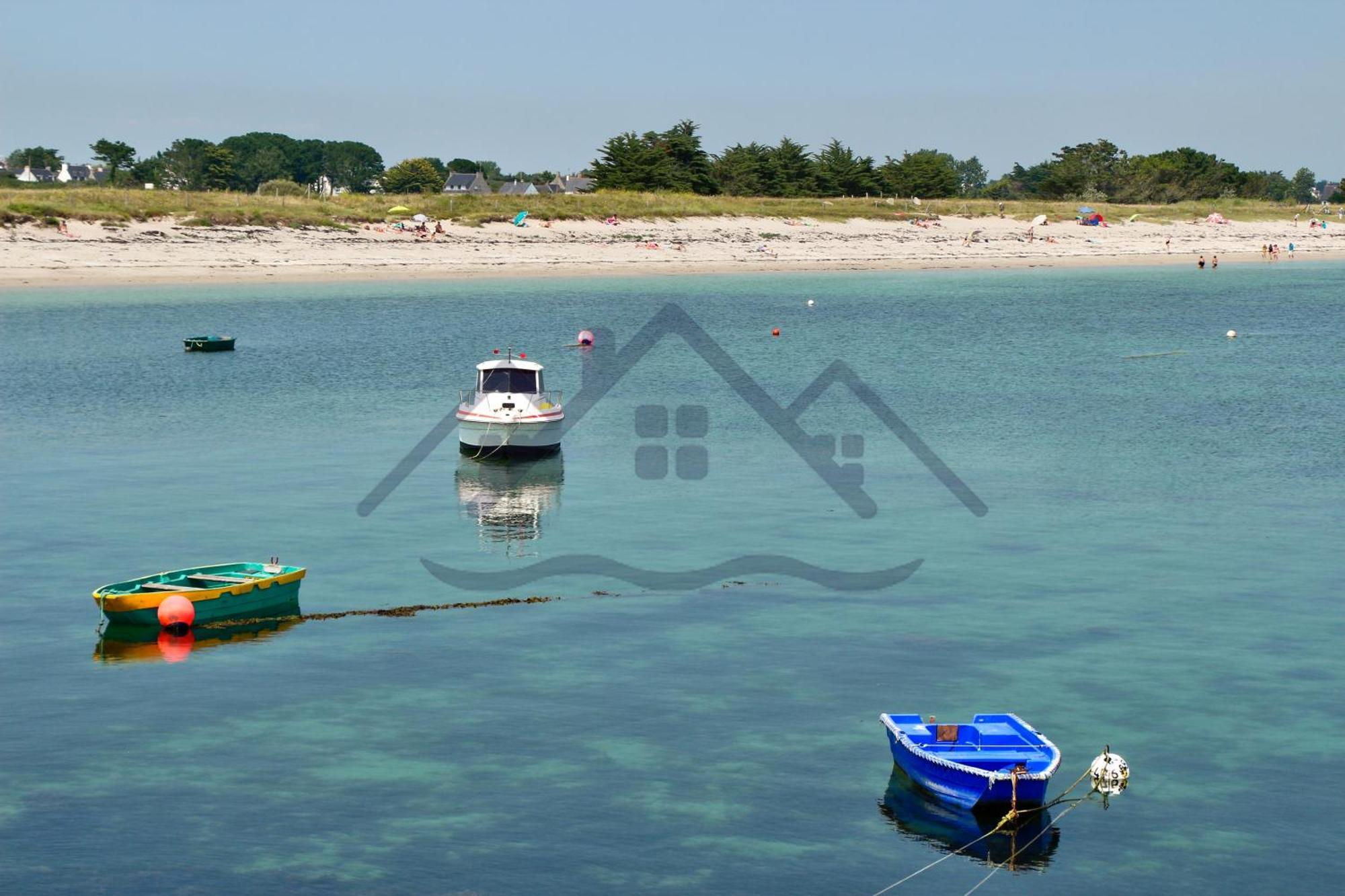 Localise - A18 - Avec Balcon - Petite Vue A Travers Le Palmier - Piscine De Avril A Septembre - Wifi Inclus - Animaux Admis - Draps Inclus - Parking Inclus Guilvinec